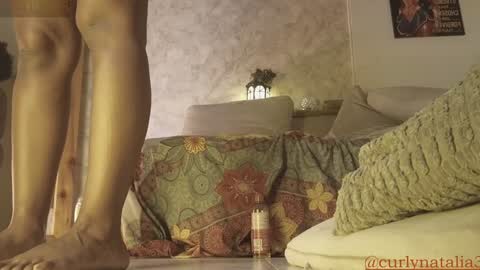 natalia_curlyx online show from February 2025 06:33:01 AM