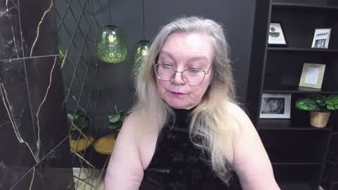 NataliCloud online show from February 2025 01:22:01 PM