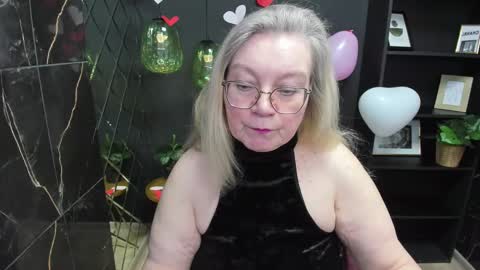 NataliCloud online show from February 2025 01:05:01 PM