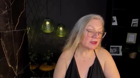 NataliCloud online show from November 2025 01:54:02 PM