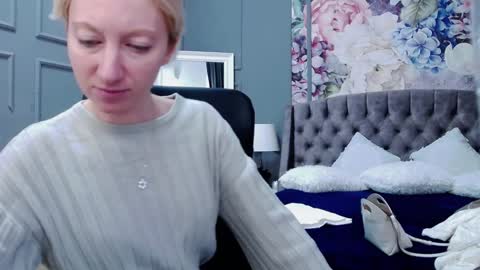 Natalie online show from December 2024 09:17:02 AM