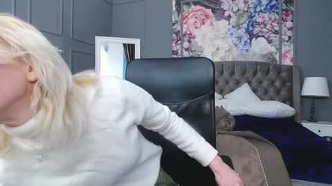 Natalie online show from February 2025 06:13:01 AM