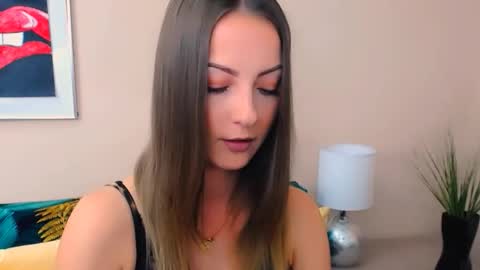 Snapshot of natalie_live chatting on May 2026 06:41:01 AM NatalieSexy online show from May 2026 06:41:01 AM