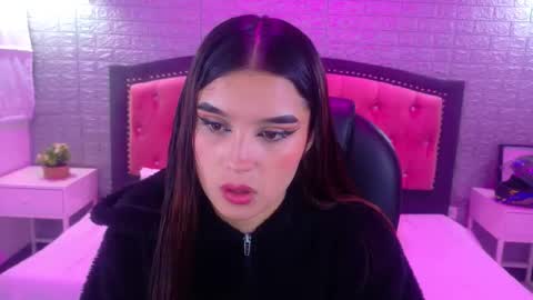 natalie  online show from January 2026 02:59:01 AM