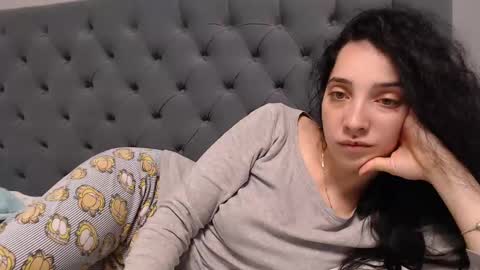 Miia online show from January 2025 03:31:01 AM