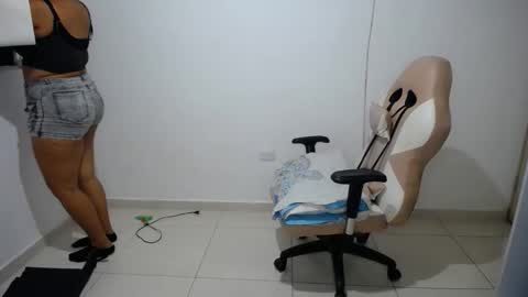 natalie_tits1 online show from January 2026 03:11:01 AM