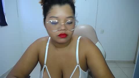 natalie_tits1 online show from February 2026 04:19:01 PM