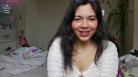 Natalie Soda online show from October 2025 04:42:01 PM