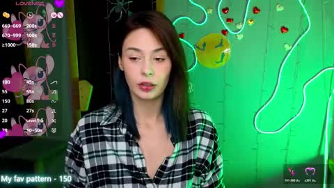 Snapshot of natalimillers chatting on October 2025 12:27:02 PM Natali online show from October 2025 12:27:02 PM