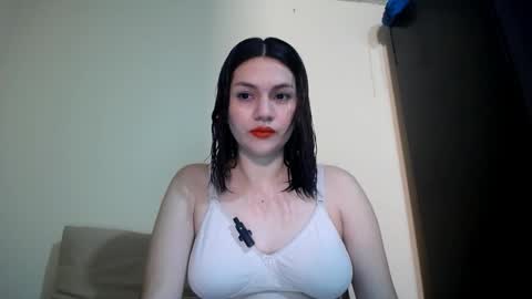 Snapshot of nataly__portman__ chatting on October 2025 06:26:02 PM Nataly online show from October 2025 06:26:02 PM