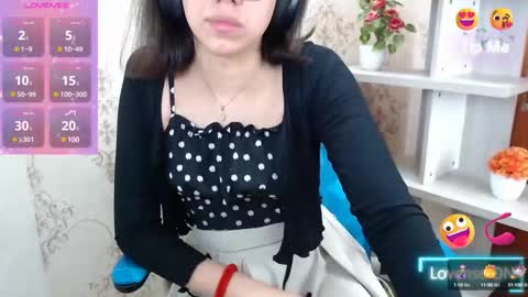 Snapshot of nataly_cloud chatting on December 2024 12:27:02 PM N A T A L Y online show from December 2024 12:27:02 PM