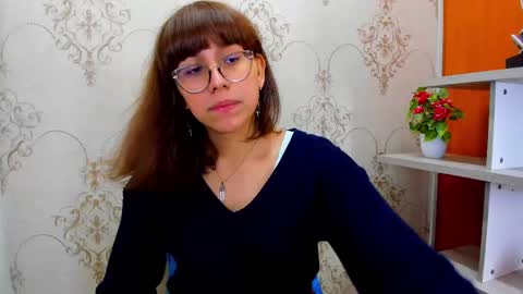 Snapshot of nataly_cloud chatting on February 2025 01:00:02 PM N A T A L Y online show from February 2025 01:00:02 PM