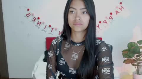 Nataly Escobar online show from September 2025 12:30:01 PM