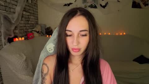 Snapshot of natalyfreman chatting on October 2025 07:05:01 PM Nataly online show from October 2025 07:05:01 PM