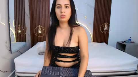 Nataly  online show from January 2025 03:11:01 PM