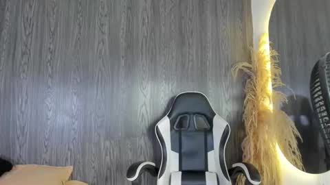 Snapshot of natan_77 chatting on February 2026 05:12:02 AM natan_77 online show from February 2026 05:12:02 AM