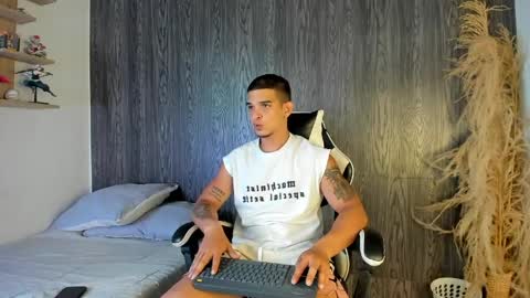 Snapshot of natan_77 chatting on April 2026 10:21:02 PM natan_77 online show from April 2026 10:21:02 PM