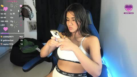 Natasha  online show from January 2025 03:32:02 AM