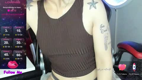 Snapshot of natasha__logan chatting on March 2026 04:27:01 AM Natasha online show from March 2026 04:27:01 AM