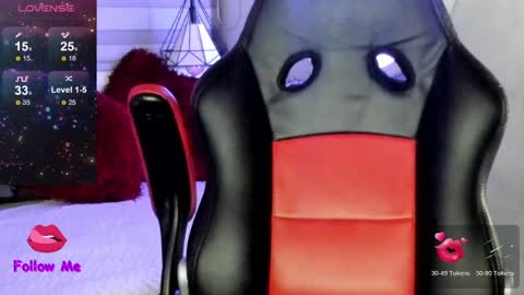 Snapshot of natasha__logan chatting on April 2026 04:06:02 AM Natasha online show from April 2026 04:06:02 AM