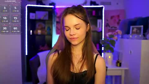 Snapshot of natasha__malkova chatting on February 2025 08:23:02 PM natasha__malkova online show from February 2025 08:23:02 PM