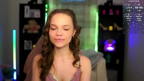 Snapshot of natasha__malkova chatting on March 2025 04:11:02 PM natasha__malkova online show from March 2025 04:11:02 PM