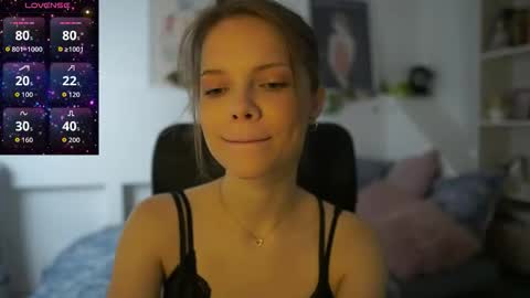 Snapshot of natasha__malkova chatting on November 2025 09:31:01 AM natasha__malkova online show from November 2025 09:31:01 AM