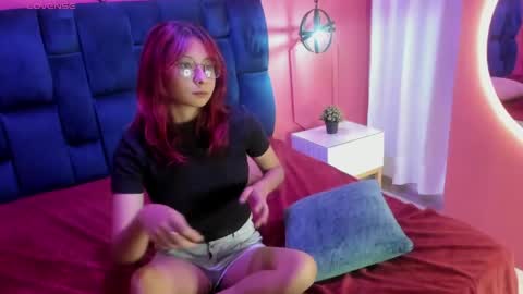 Snapshot of nataz_darcy chatting on April 2026 04:28:01 AM Nataa online show from April 2026 04:28:01 AM