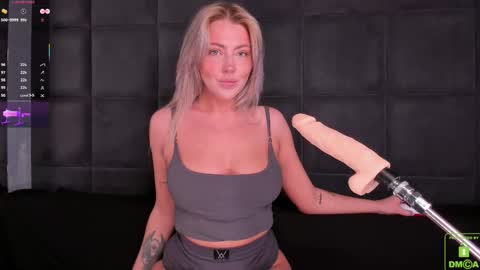 Snapshot of natehalll chatting on March 2026 07:47:02 AM NATE online show from March 2026 07:47:02 AM