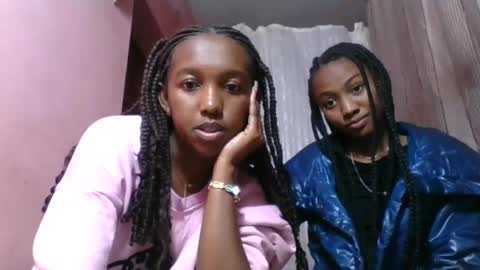nathalia069 online show from July 2026 02:27:01 PM