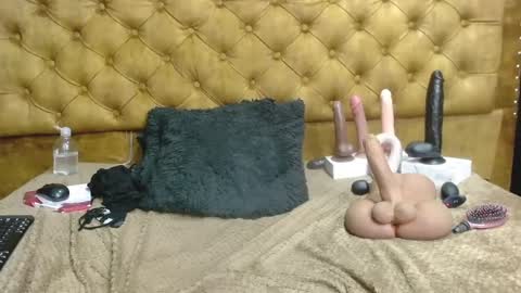 Nathalia online show from March 2025 11:17:01 AM