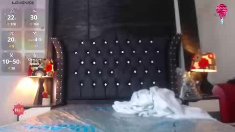 nathaliaz online show from December 2024 01:00:01 PM