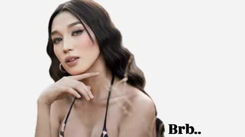 Snapshot of nathalie_hadid chatting on December 2024 05:18:02 PM please follow me guyss online show from December 2024 05:18:02 PM