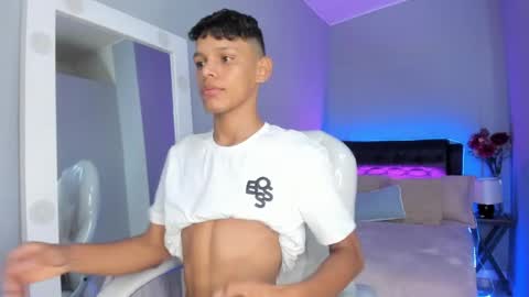 Snapshot of nathalie_moon_ chatting on April 2026 11:38:02 AM nathalie_moon_ online show from April 2026 11:38:02 AM