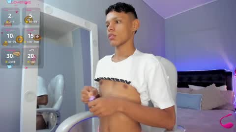 Snapshot of nathalie_moon_ chatting on April 2026 12:06:02 PM nathalie_moon_ online show from April 2026 12:06:02 PM