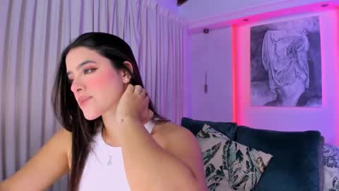 Snapshot of nathalie_rivers chatting on September 2025 11:32:02 AM NATHALIE online show from September 2025 11:32:02 AM