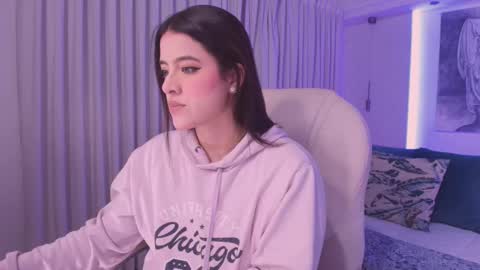 Snapshot of nathalie_rivers chatting on September 2025 11:03:01 AM NATHALIE online show from September 2025 11:03:01 AM