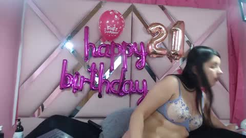 Snapshot of nathaly_sweet23 chatting on January 2025 03:23:01 AM Nathaly sweet online show from January 2025 03:23:01 AM