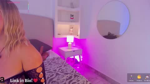 Snapshot of nathalyn05 chatting on October 2025 10:06:01 AM NATHALY online show from October 2025 10:06:01 AM