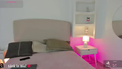 Snapshot of nathalyn05 chatting on November 2025 10:47:02 AM NATHALY online show from November 2025 10:47:02 AM