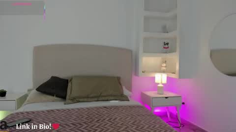 Snapshot of nathalyn05 chatting on November 2025 10:34:02 AM NATHALY online show from November 2025 10:34:02 AM