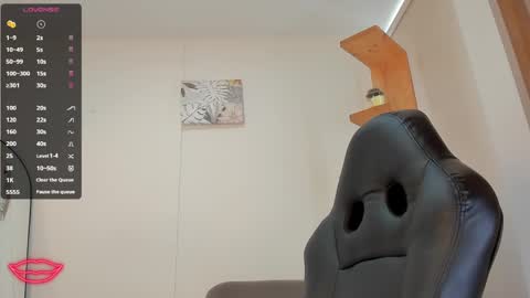 nathalyxx_ online show from December 2024 05:21:02 PM