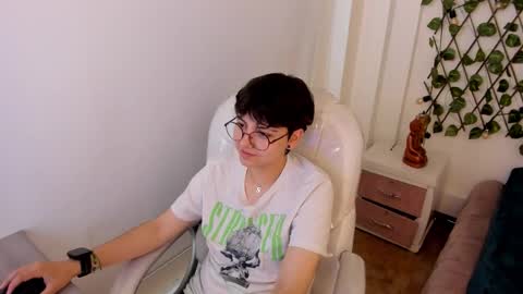 nathalyy_ds online show from November 2025 07:57:01 PM