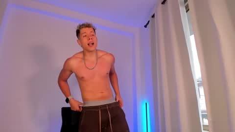 Nathan online show from October 2025 06:41:02 PM