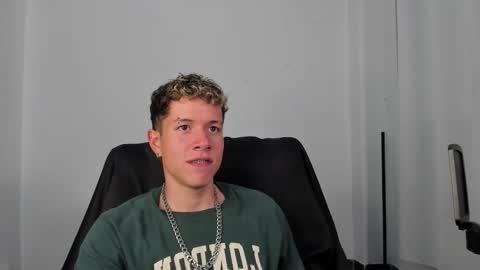 Snapshot of nathan_blake_ chatting on January 2026 08:14:01 PM Nathan online show from January 2026 08:14:01 PM