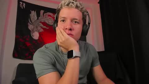 Snapshot of nathan_blake_ chatting on March 2026 05:19:01 PM Nathan online show from March 2026 05:19:01 PM