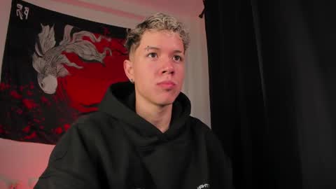 Snapshot of nathan_blake_ chatting on April 2026 10:31:01 AM Nathan online show from April 2026 10:31:01 AM