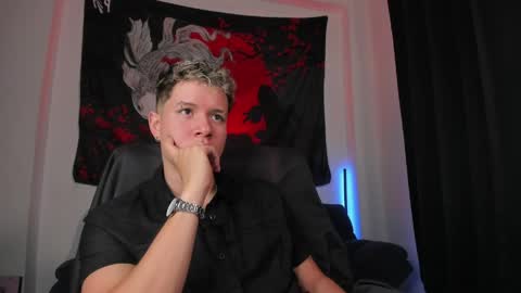 Snapshot of nathan_blake_ chatting on May 2026 06:46:02 PM Nathan online show from May 2026 06:46:02 PM