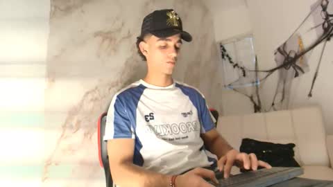 nathan_shimmer online show from November 2025 09:06:02 PM