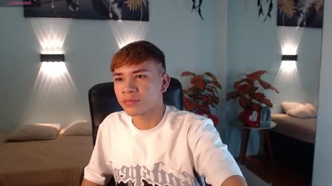 Snapshot of nathanclay chatting on January 2026 03:56:02 AM nathanclay online show from January 2026 03:56:02 AM